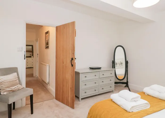 No 2 The Flags Holiday home Grange-over-Sands